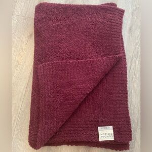 Sunday Citizen Plush Burgundy Throw Blanket